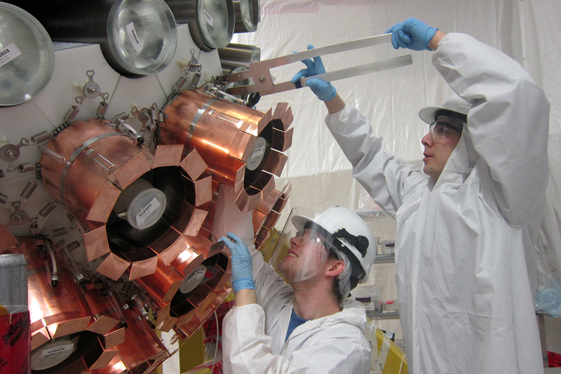Illustration for article titled Working in This Lab Must Be Like Starring in a Sci-Fi Film